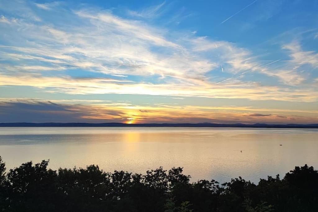 Villa Siofoki Nyaralohaz Esterno foto
